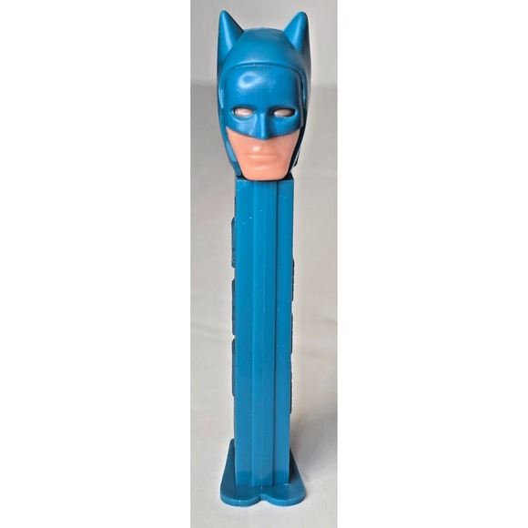 Other - VINTAGE PEZ‎ DC COMICS "BATMAN" BLUE DISPENSER WITH FEET COLLECTIBLE EUC